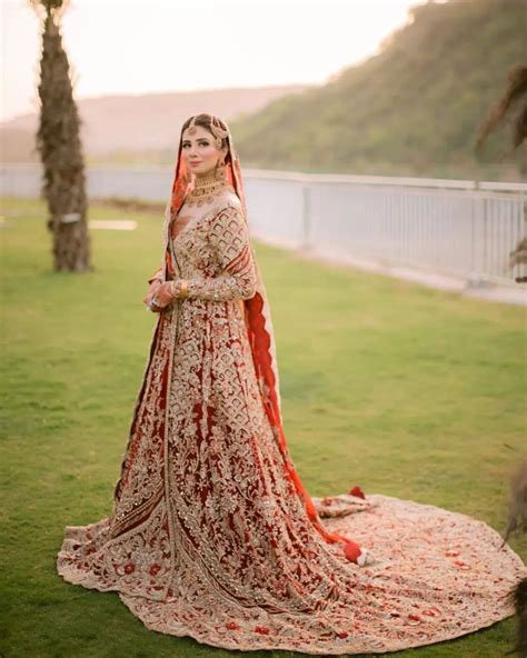 Designer Embroidered Pakistani Bridal Red Gown With Trail Etsy Uk