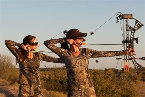 What To Know About Low Poundage Bowhunting In 2020 Bow Hunting Women