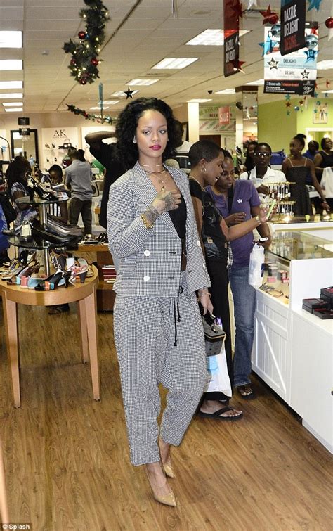 Rihanna Sends Fans Into A Frenzy As She Goes Christmas Shopping In