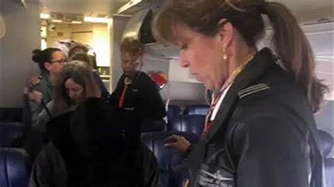 Passengers Say Pilot Of Ill Fated Southwest Airlines Flight Is A Hero Abc13 Houston