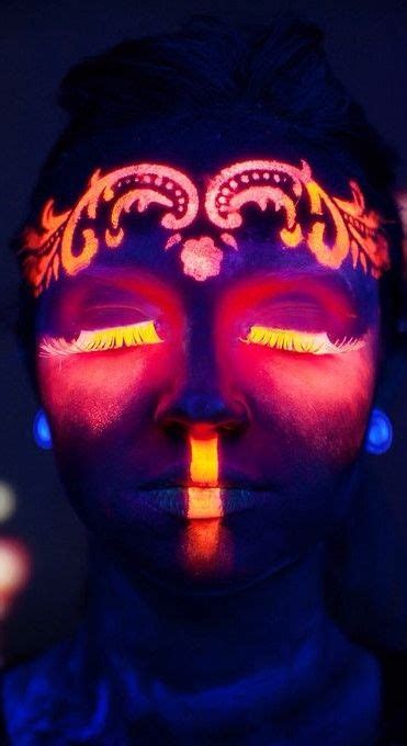 Pin By Linda Sims On Black Light And Uv Paint Uv Face Paint Neon Face