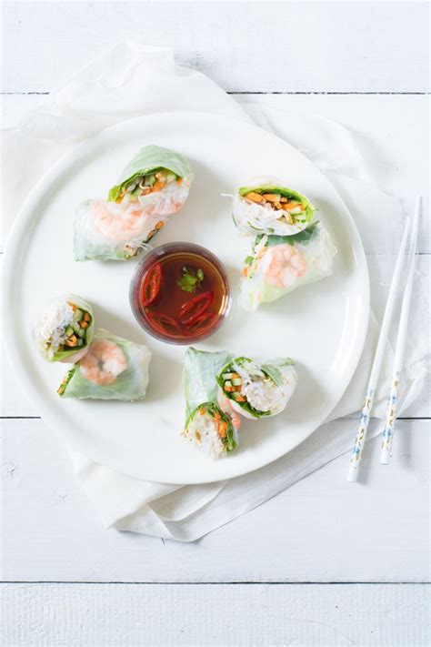 2 carottes, 1 poignée de haricots verts cuits, 3 oignons nouveaux. Rouleaux de printemps | Aliments salés, Alimentation et Feuille de riz