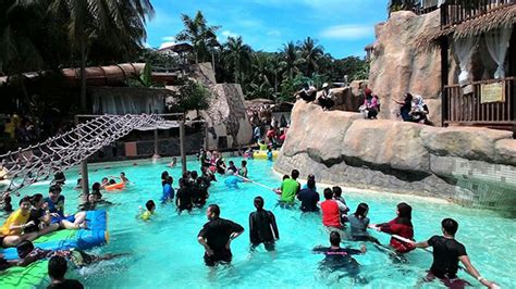 Taman tema air wetland shah alam. 17 Tempat Menarik Di Shah Alam, Jom Jalan Jalan - MNY ...