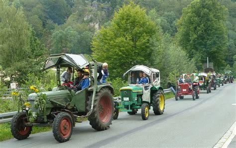 Oldie Traktor Treffen Foto & Bild | industrie und technik, traktoren