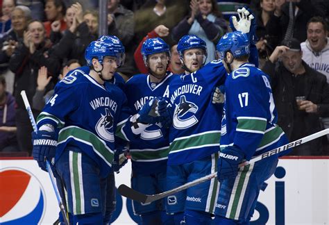 Vancouver Canucks Nhl Hockey 3 Wallpapers Hd Desktop And Mobile
