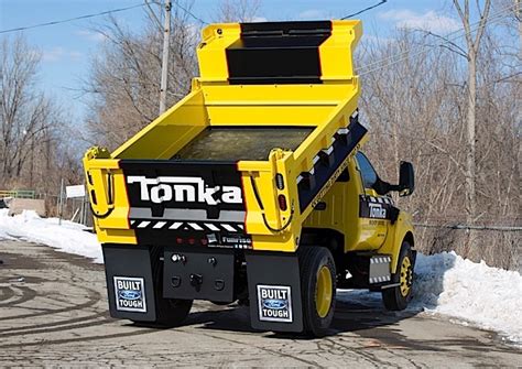 Mighty Ford F 750 Tonka Dump Truck Makes You King Of The Sandbox Ford