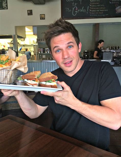 On A Date With Matt Lanter The Cw Star Talks Marriage And How He Knew