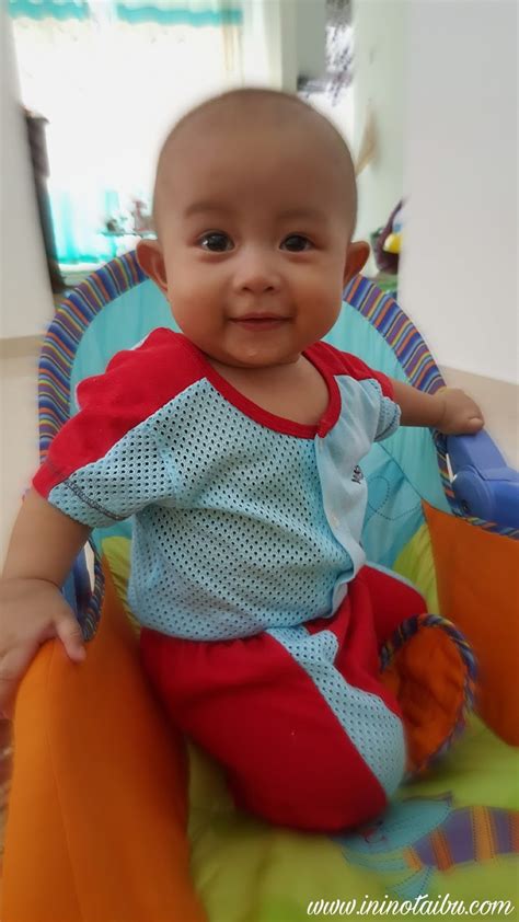 Berilah satu hadiah besar yang mampu menggembirakan hati ibu bapa anda sebagai cara membalas jasa mereka. 12 Cara Mempengaruhi Jiwa Anak - NOTA IBU