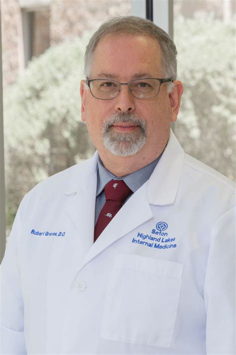 Our family medicine team can provide the vast majority of healthcare for your whole family, but they also work closely with gundersen medical specialists when needed. * in 2020 | Primary care doctor, Family medicine, Medicine ...