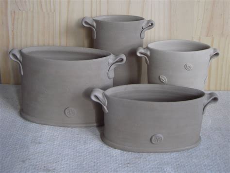 Includes vocabulary and craftsmanship pointers for students and beginner. Slab Pottery Ideas | Slab Pots Ideas | www.galleryhip.com ...