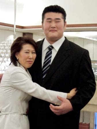 栃乃若が断髪式「人のつながり学んだ」/相撲/デイリースポーツ ...