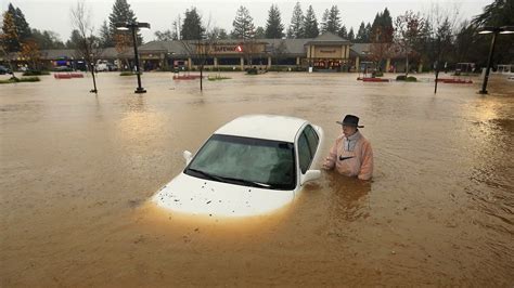 California Storm Live Updates: Strongest Storm in Years Brings Flooding