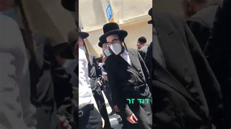 רוצה להמשיך לקרוא מאוחר יותר? סוגרים את בית הכנסת הגדול בבני ברק(3) - YouTube