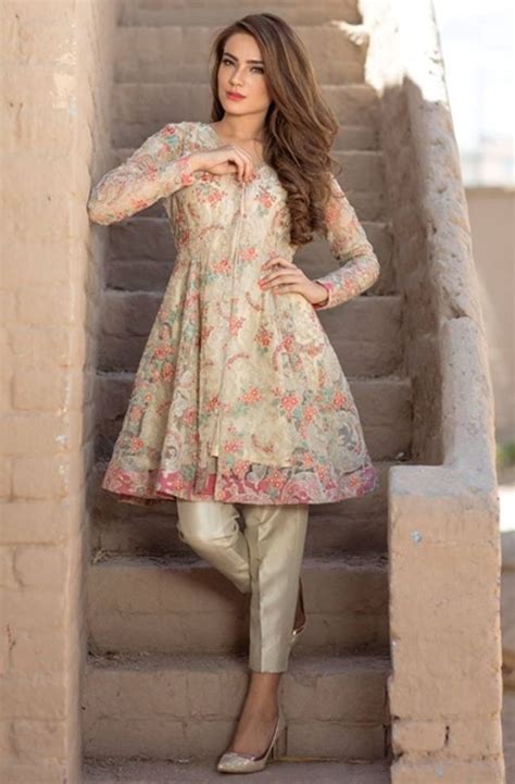 Pin By 𝓘𝓽𝓼 𝓲𝔃𝓪𝓪𝓪 On Oυтғιтѕ Pakistani Outfits Indian Fashion Dresses Pakistani Dresses Casual