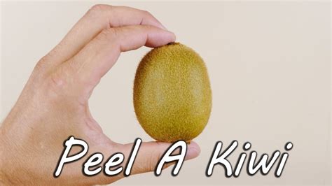 Youve Got To See This Amazing Way To Peel A Kiwi