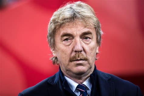 Per il padre di zbigniew, vedere józef boniek. Zbigniew Boniek nie wierzy w winę Jarosława B., byłego ...