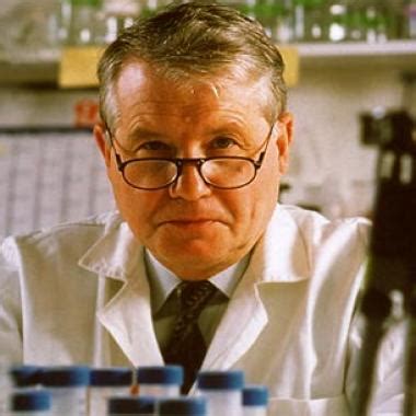 Le varianti sono generate dalle vaccinazioni le varianti/mutazioni lo afferma il premio nobel francese luc montagnier. Biografía de Luc Montagnier | Aquifrases