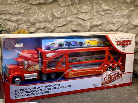 Launching Mack Transporter Disney · Pixar Cars Approx 40 Cm Yakol