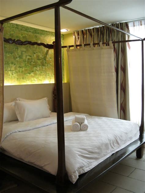 Check spelling or type a new query. 900 Inn Bintulu: Rooms