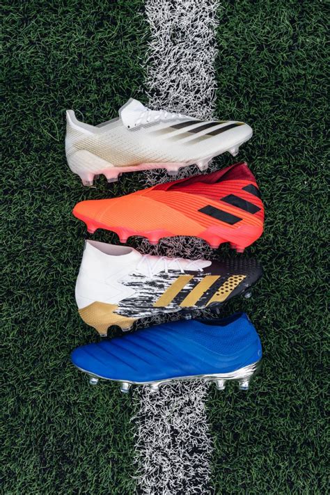 Botas de fútbol adidas x, copa, nemeziz, predator y messi encuentra esto y mucho más en futbolmania.com y en nuestra tienda situada en la ronda sant pau, 25 de barcelona (españa). adidas Inflight Pack: X Ghosted, Predator 20, Copa 20 ...