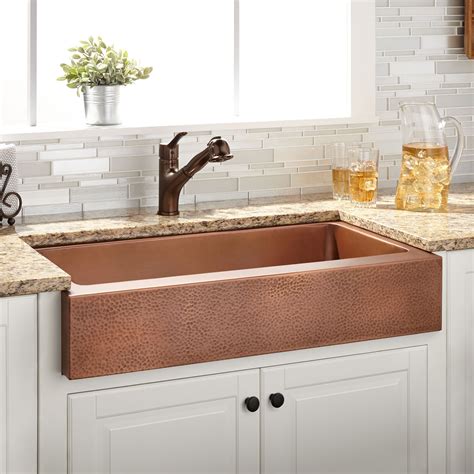 From traditional country farmhouse to contemporary urban condo kitchens, blanco has the perfect apron front sink for every kitchen design. 33" Vernon Hammered Copper Retrofit Farmhouse Sink - Kitchen