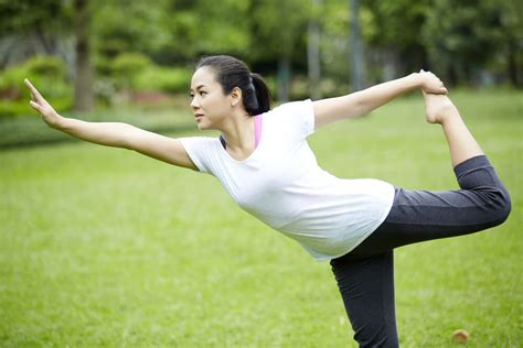 Cari Tahu 10 Manfaat Yoga Dan Meditasi Yang Sulit Dipercaya Disini