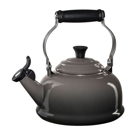 Classic Whistling Kettle Le Creuset Official Site