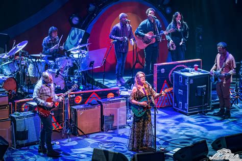 Tedeschi Trucks Band Storms The Nations Capital Live Music News