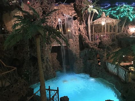 A Former World Class Cliff Diver Is Suing Casa Bonita For Ageism
