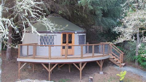 Were Loving Porches On Yurts Heres How To Add One Yurts