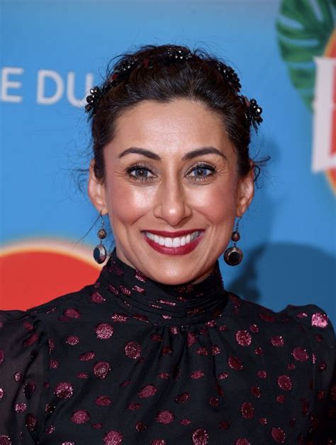 Saira khan is a tv presenter who is best known for being a panelist on loose women. Loose Women's Saira Khan details cosmetic surgery but 'doesn't get' young people doing it ...