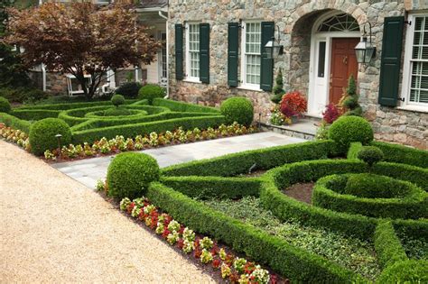Amplify Your Front Yard Curb Appeal Great Falls Va Landscaping