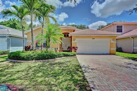 6024 Nw 75th Ct Parkland Fl 33067 Mls F10285925 Redfin