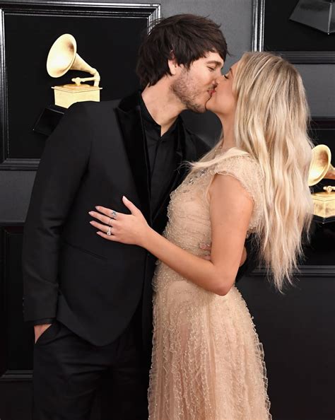 Kelsea Ballerini And Morgan Evans Cutest Celebrity PDA Pictures Grammys POPSUGAR