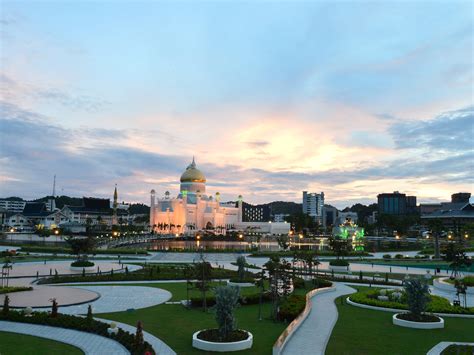 Inside Brunei's surreal capital city Bandar Seri Begawan ...