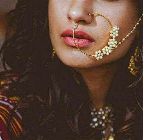 Pin By Rabyya Masood On Jewellery Bridal Nose Ring Indian Nose Ring Bride Jewelry Set