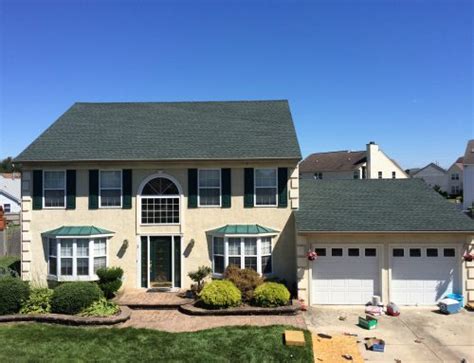 Gaf Timberline Hd Lifetime Roofing System With Patriot Red Shingles