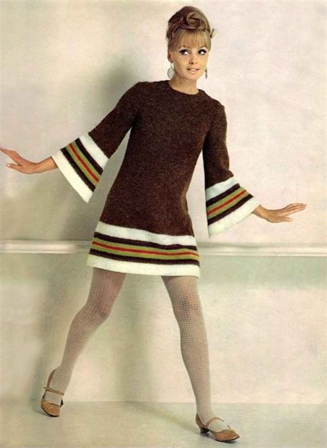 60s Fashion I Actually Had A Dress Very Similar To This Not The Same Type Of Fabric But This