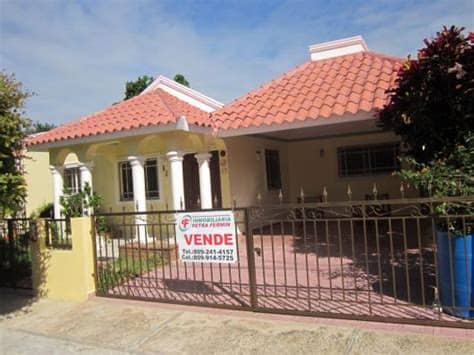 Excelente ubicación en santiago centro, cercana a santa rosa, franklin, a dos cuadras del metro. Inmobiliaria Petra Fermín :: Casa en Venta. Ubicada en el ...