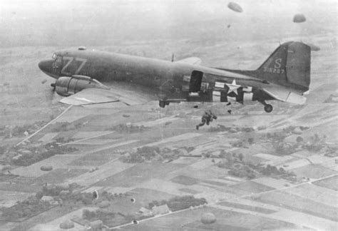 De Luchtlandingen Van De 101st En De 82nd Airborne Division Slag Om