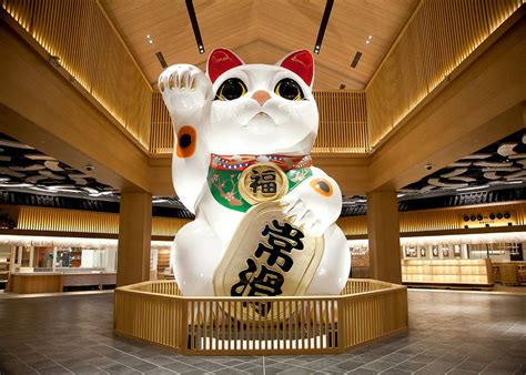 what are maneki neko 6 secrets about japan s lucky cats