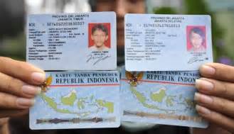 The national registration identity card is the identity document in use in singapore. KPK Investigators Fly to Singapore, Question Witness of e ...