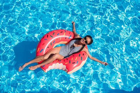 Donut Pool Float New Years Eve Drinks Silky Smooth Legs Big Pools Laser Hair Removal