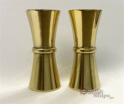 Quality Model Ship Pedestal Solid Brass Turn And Polished