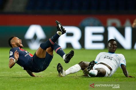 Masih sempurna, psg kuasai puncak. Rennes rebut puncak Klasemen Liga Prancis - ANTARA News ...