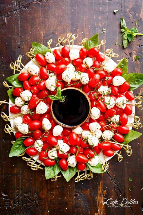 Dishes that make a decent amount to serve a crowd throughout. 14 Christmas-Themed Appetizers for Your Wedding Reception