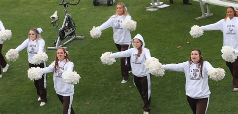 Lehigh Cheerleading Prepares For Le Laf 157 The Brown And White
