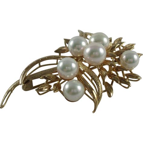 14K Yellow Gold Six Cultured Pearls Vintage Brooch | Cultured pearls, Pearl brooch, Pearls
