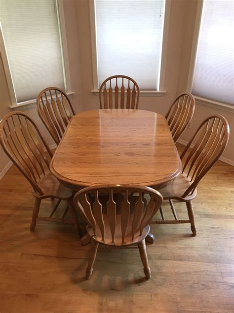 Oak Dining Table With 6 Chairs For Sale In Kent Wa Offerup