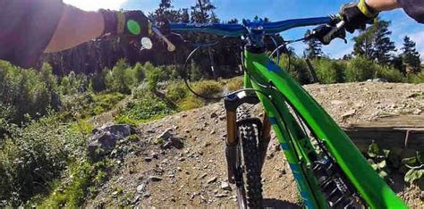 Top 7 Proven Ways How To Ride A Mountain Bike Downhill